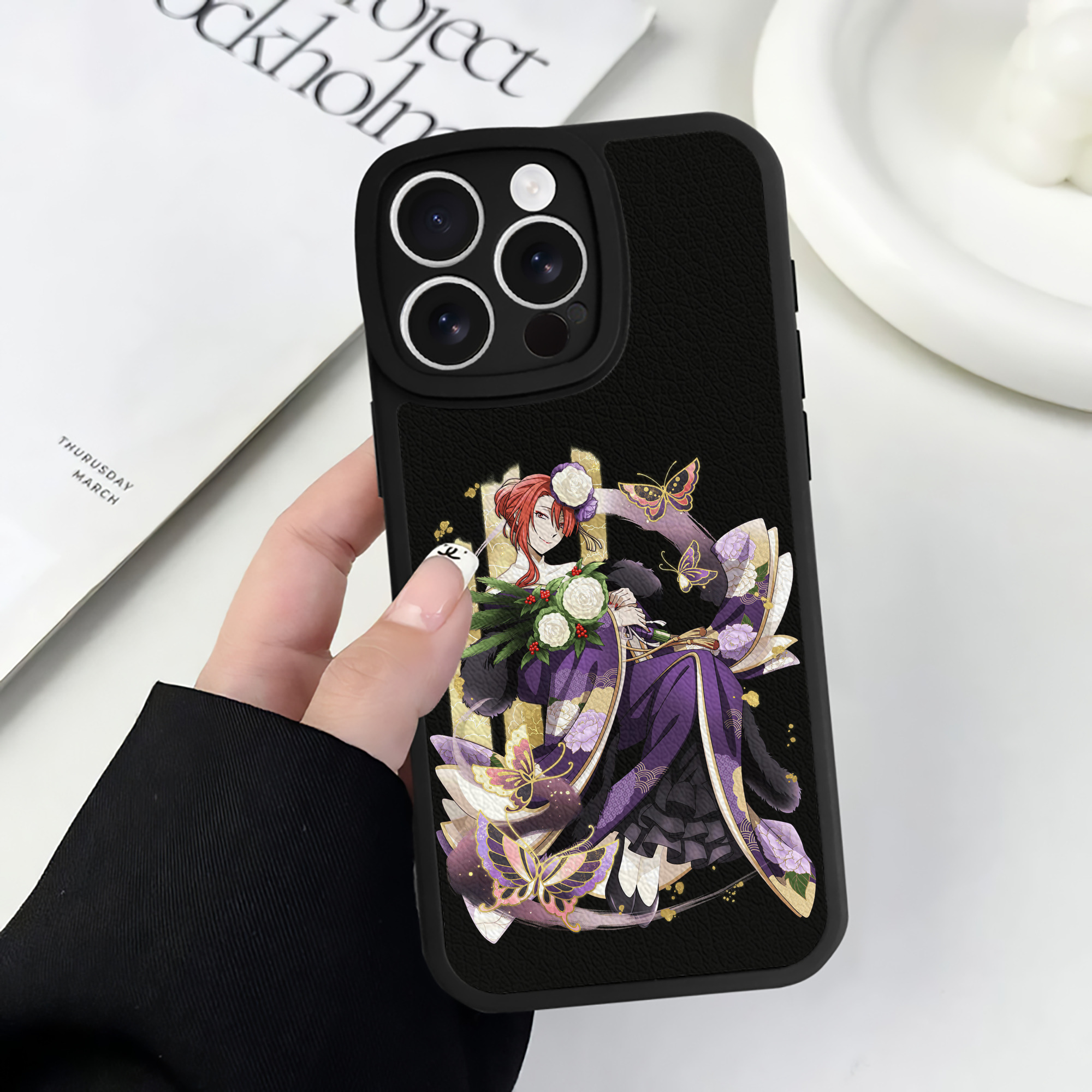 （画像用） 文豪ストレイドッグス Bungo Stray Dogs 【iPhone 16シリーズ対応】シリコンスマホケース（レザー調） 材質：シリコン